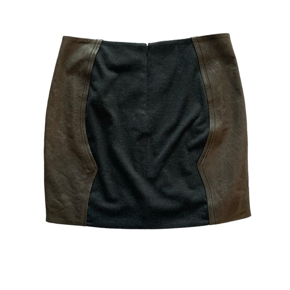 Women’s leather mini skirt truffle size 6 baddie punk edgy goth rocker grunge - Picture 2 of 10